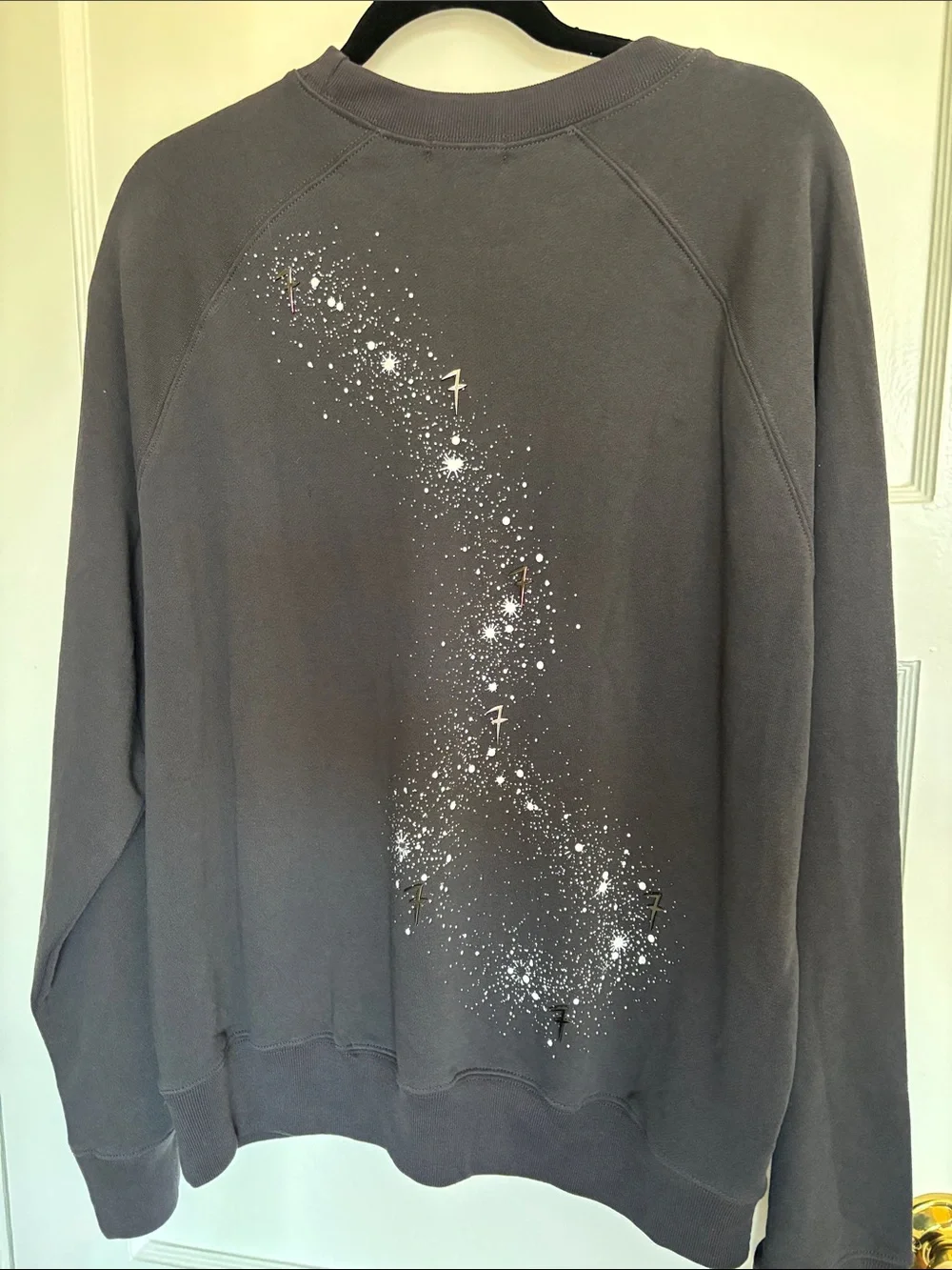 BTS ARIRANG OFFICIAL TOUR MERCH - Constellation Sweatshirt NEW Size L